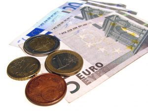 kreditai internetu